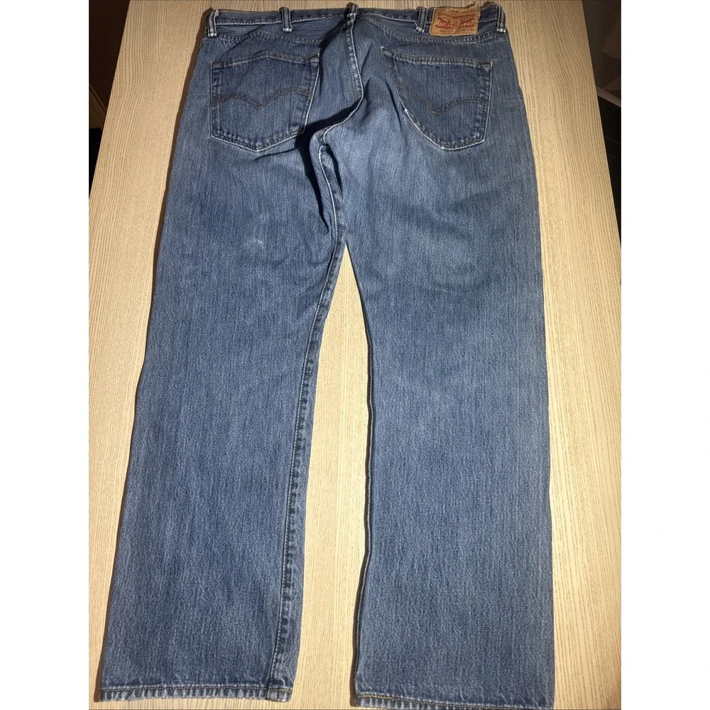 Levi's 501 Men's Blue Denim Jeans Size 32x30 Straight Leg Button Fly Egypt